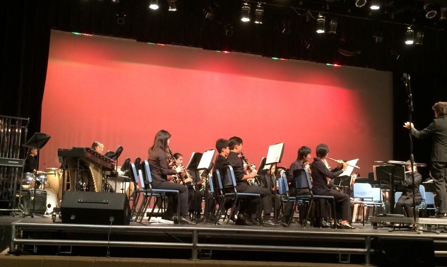 CHS Band Performs