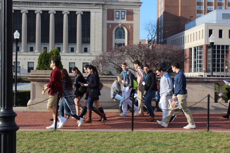 Journalism and Yearbook students take a stroll around the Columbia campus.