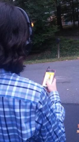 Pokémon Go Trainers Trying to Catch’ Em All