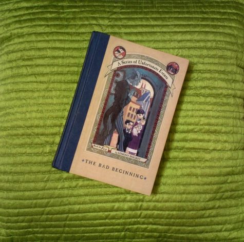 ‘Series of Unfortunate Events’ Delights Viewers
