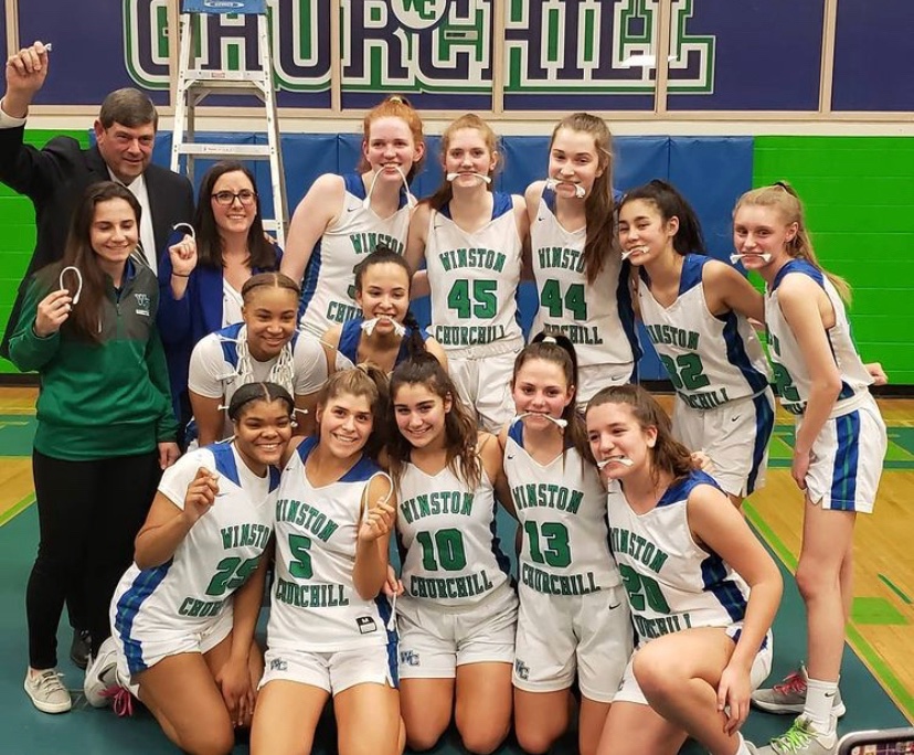Despite losing players due to graduation, the girls varsity basketball team feels confident in their team chemistry. Last year, the team made it to states before COVID-19 shut down the esteemed tournament. This year, they look to build on their strong chemistry and have another successful year.  