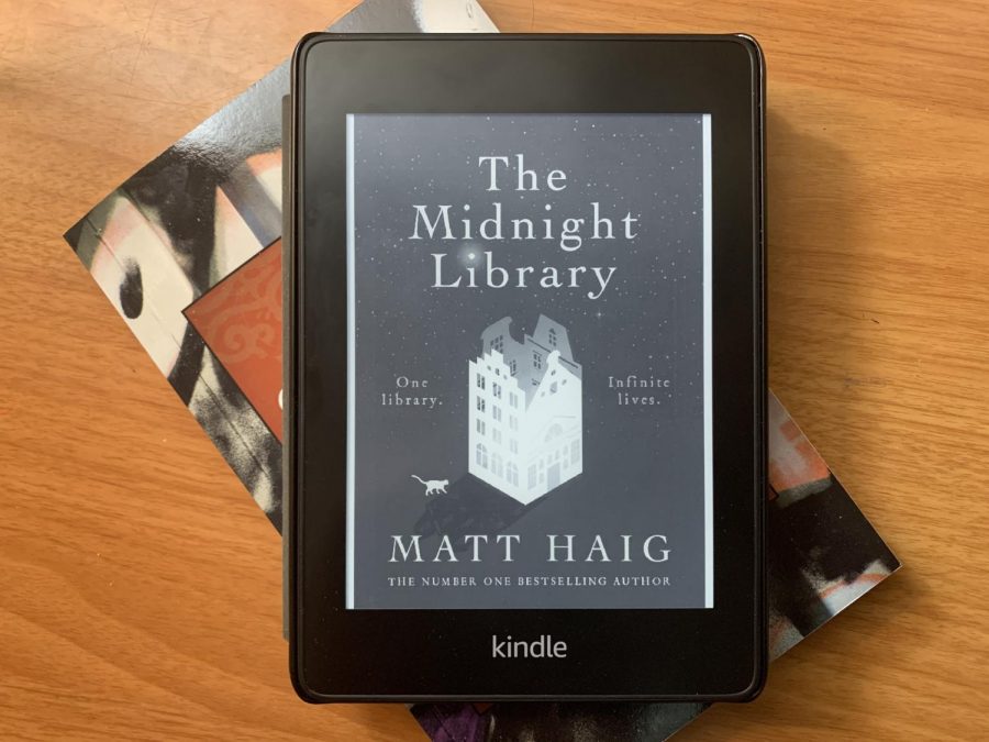 Books like The Midnight Library by Matt Haig can be read on Kindle or paperback. The unique plot will surely make time pass quickly.  