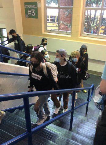 WCHS students wear masks and do their best to socially distance while transitioning between classes. Hallways are among the most dangerous times during the school day due to the large number of people in such a small space.