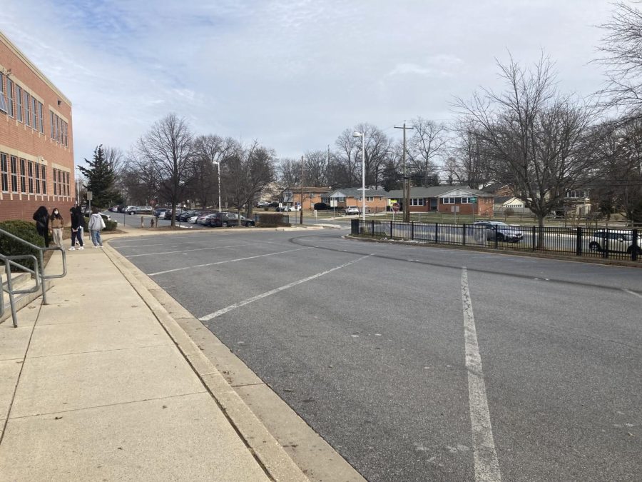 During sixth period on Jan. 21, students walk out in the bus loop of WCHS, to call for more transparency from MCPS on COVID-19. This was part of a countywide initative.