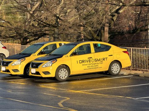 In order to obtain their license, students drivers are required to complete six hours of in-car driving instruction using driving school-provided cars. 