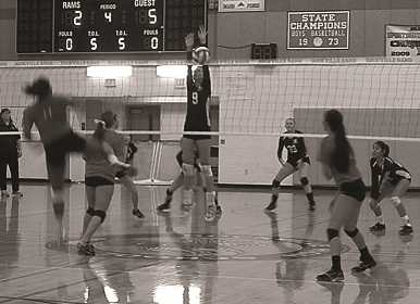 Volleyball sets sight on playoffs, kills the competition