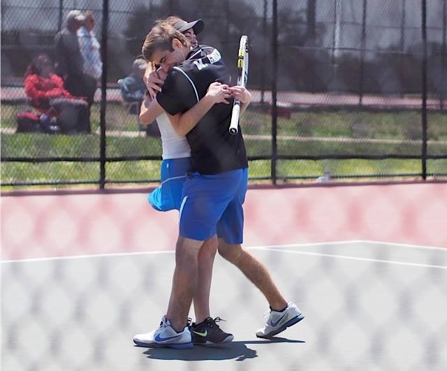 Tennis Wins States