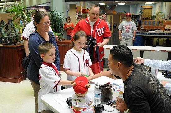 Store offers autograph sessions with the pros