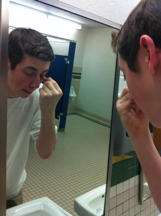 'Beezing' trend swarming through CHS student body