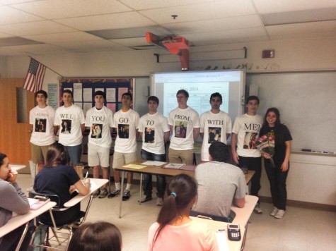 ‘Tis the Season of Promposals