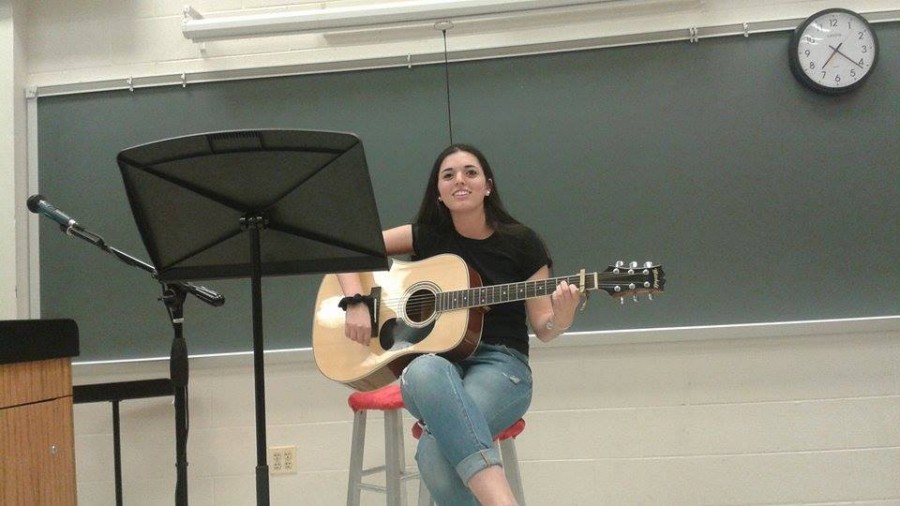 Sophomore Jackie Heller performed Riptide by Vance Joy