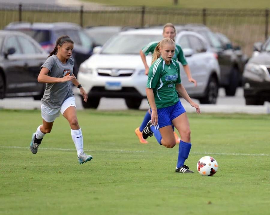 Senior+Juliana+Comer+committed+to+Cornell+for+soccer+early+in+her+junior+year.