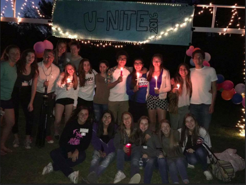 Sophomore students ignite candles and friendships at U-Nite 2016.