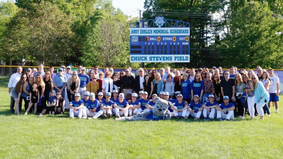 Over 100 people came together to the new scoreboard dedication to help commemorate the
legacy of Andy Erlich.