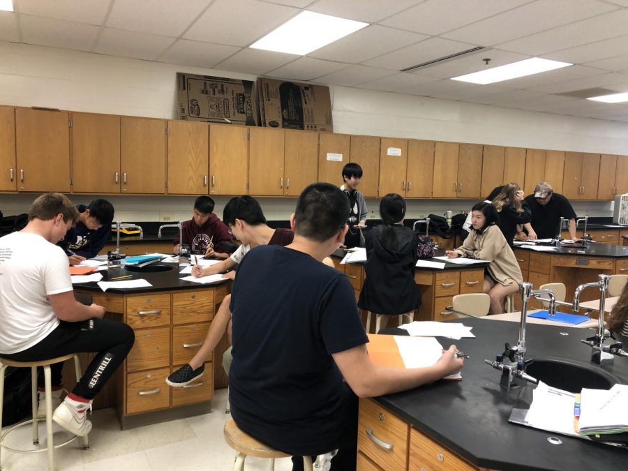 Students in Mr. Lees fourth period have an extremely large class. WIth over 36 students, the overcrowding in the class can greatly affect Lees attention and ability to work with all of his students equal.