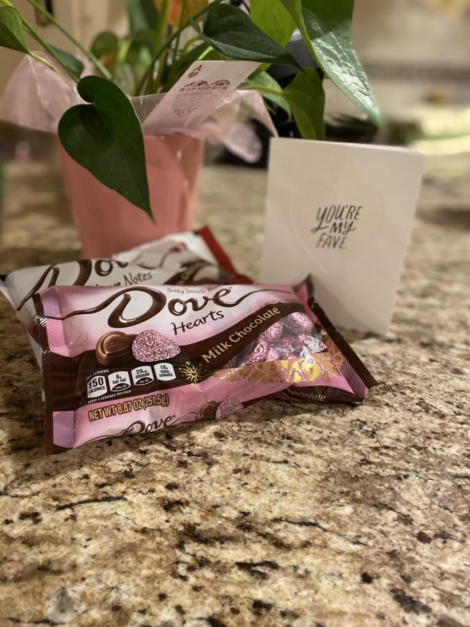 Dove chocolates are the perfect treat for both you and your friends to enjoy on Valentines Day.