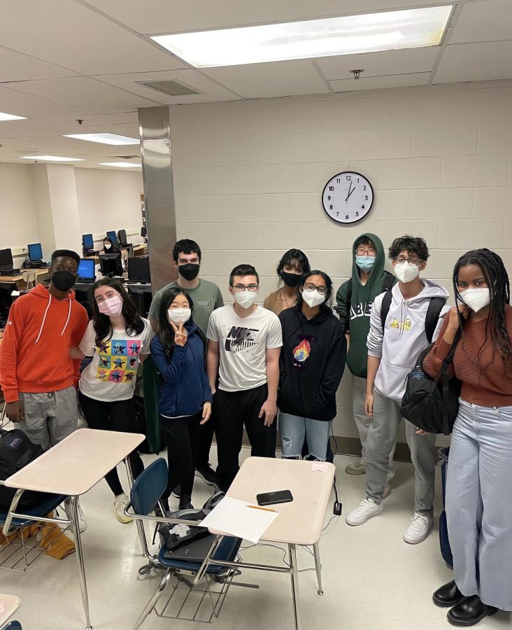 Members of the Winston Churchill Ethics Bowl pose for a picture after a team meeting on February 10th, 2022. From left to right: David Ameh, Amanda Kossoff, Jaehee Lee, Ryan Chernoff, Brady Cohen, Yasmine Abou Aly, George Chang, Antoine Martinez, and Isabella Ngwana.