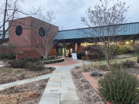 The exterior of the Potomac Library on Feb. 12. COVID-19 testing kits and KN95 masks are distributed from the library in the early-afternoons on weekdays and Saturdays.