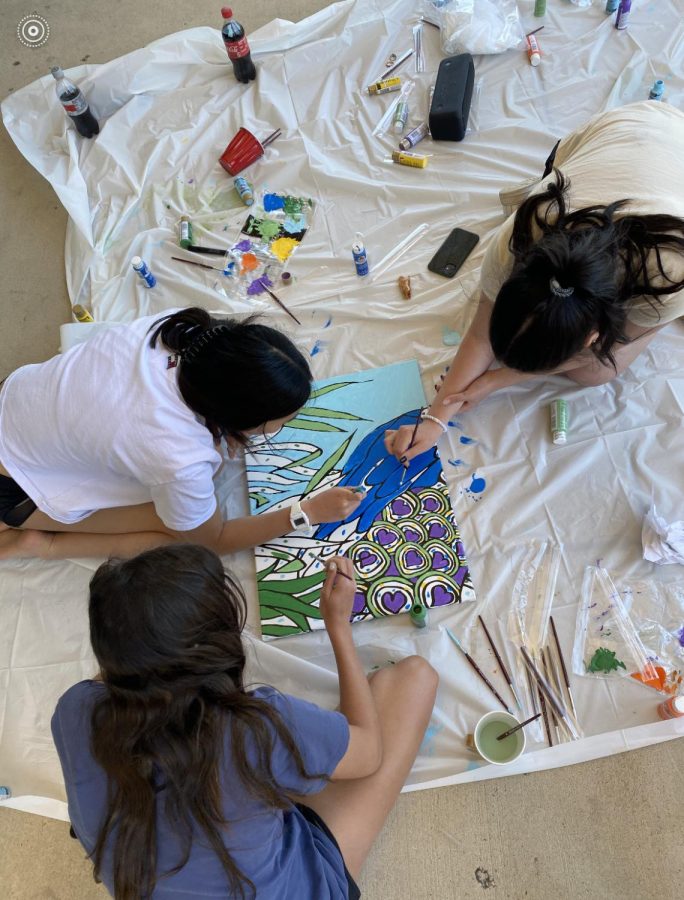 WCHS students in the Interact Club program came together in May of 2021 during COVID-19 to decorate a mural for Suburban Hospital for the pediatric center. 