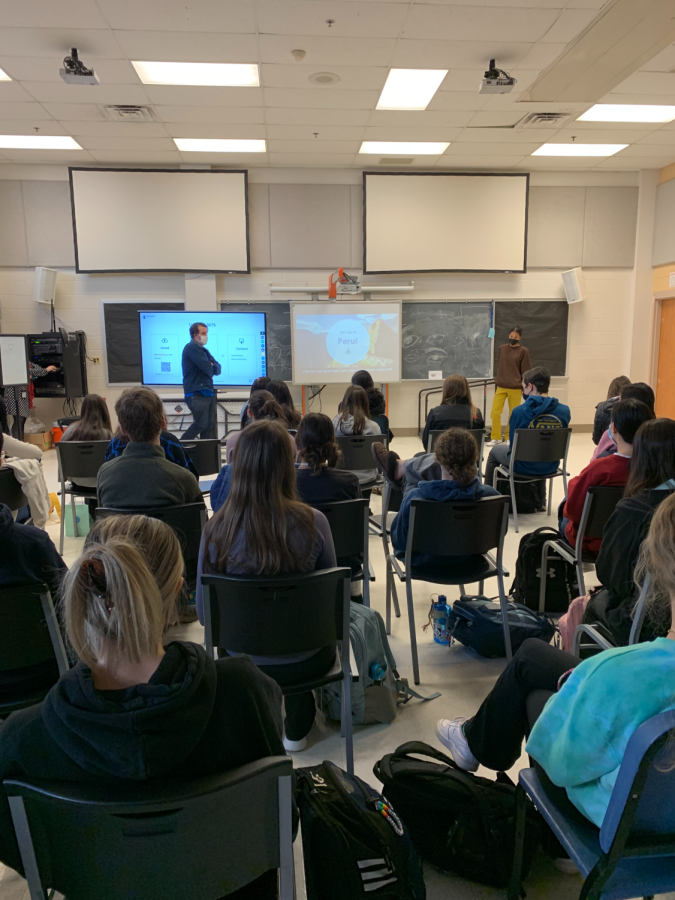 The Spanish Honor Society held their monthly meeting during lunch on February 9th, 2022 to discuss new chapter initiatives.