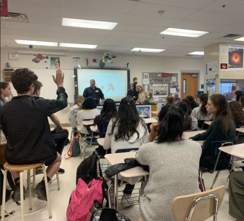 Dimitiri Moshovitis, the chef and co-founder of Cava came to talk to WCHS culinary club about his experience in the culinary industry and the process of opening a business. 