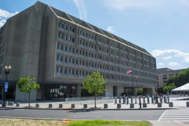 The Hubert H. Humphrey Building, headquarters of the U.S. Department of Health and Human Services, in Washington, D.C., issued a federal directive in August 2025 requiring states, including Maryland, to remove references to “gender ideology” from federally funded sex education materials.