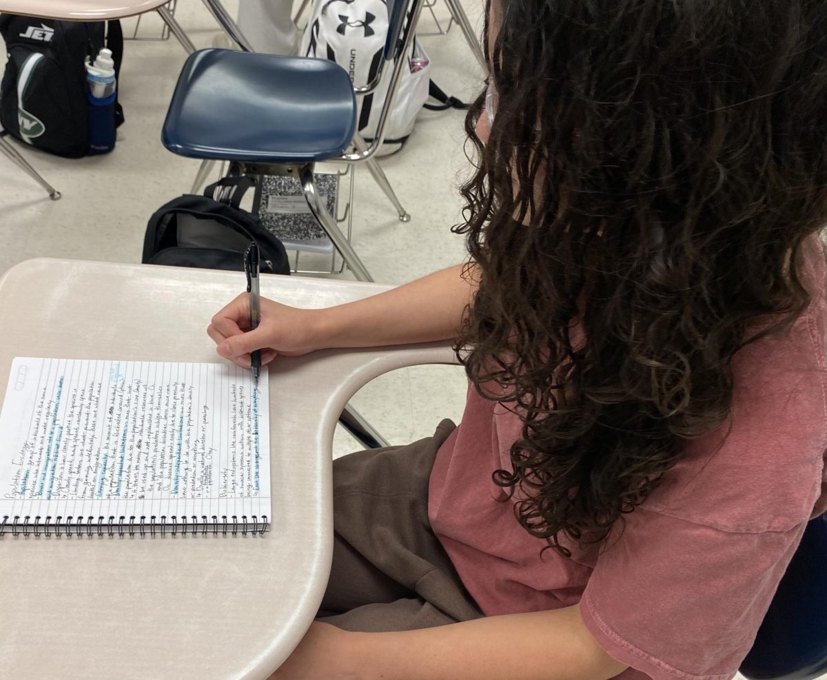 The amount of information forgotten by students over the summer can be lessened if our way of learning changed during the school year itself. Taking handwritten notes builds memorization and improves information retention.